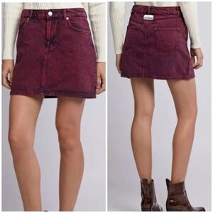 Ganni Colored Washed Denim Mini Skirt red/Burgundy 40 size